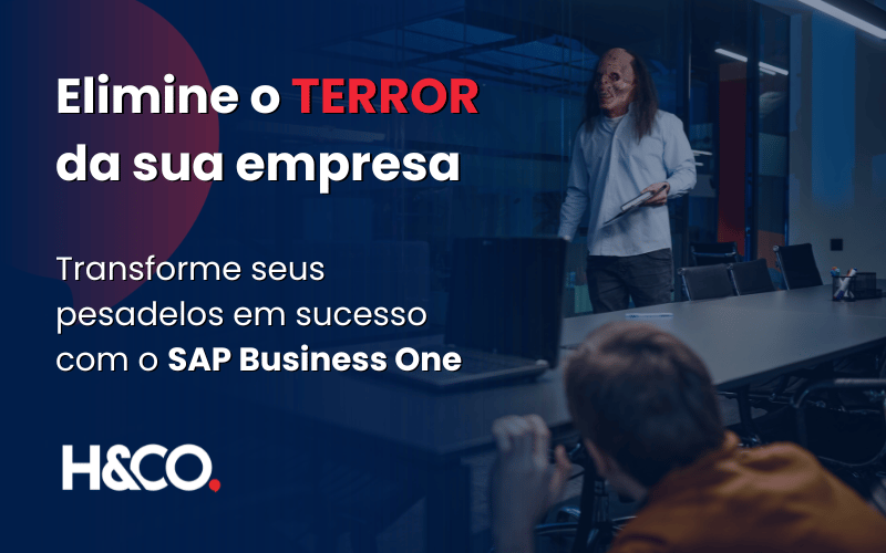 A foto que faz alusão a um zumbi que gerencia uma empresa. Há uma pessoa que se esconde dele atrás de uma mesa.  A foto é utilizada junto ao tema do blog, que é Halloween.