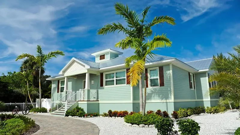 Setting up in Florida: How to Decorate the House With Simple Things