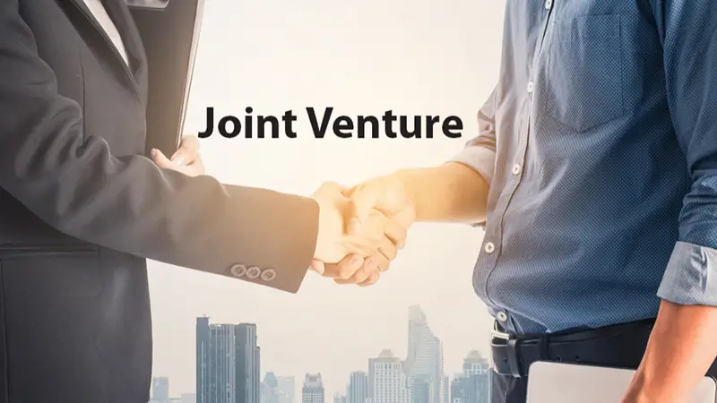 Venture in a new industry with the right support - Joorney's