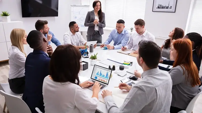 LLC vs. Corp: Choosing the Right Business Structure
